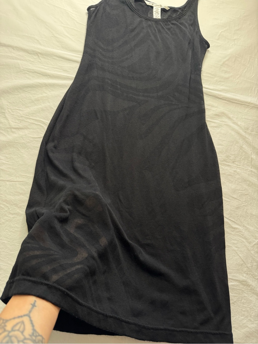 Diane Von Furstenberg - Sheer Zebra Pattern Black Sleeveless Bodycon Dress - Picture 8 of 9